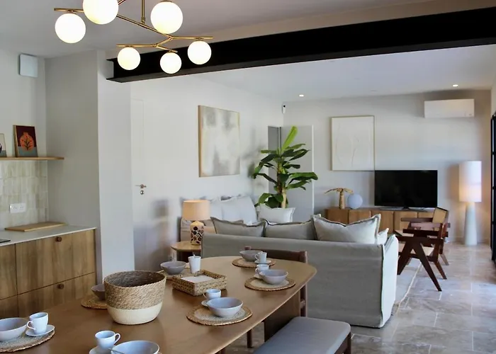 Premium, Tribu Friendly, Vaste Patio & Piscine Villa